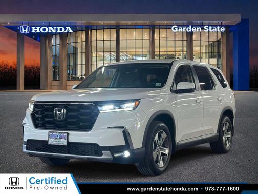 Platinum White Pearl 2023 Honda Pilot