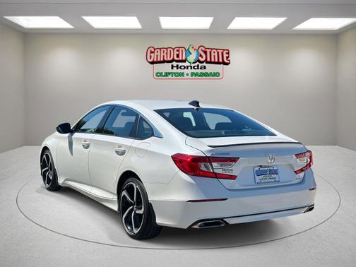 2022 Honda Accord 