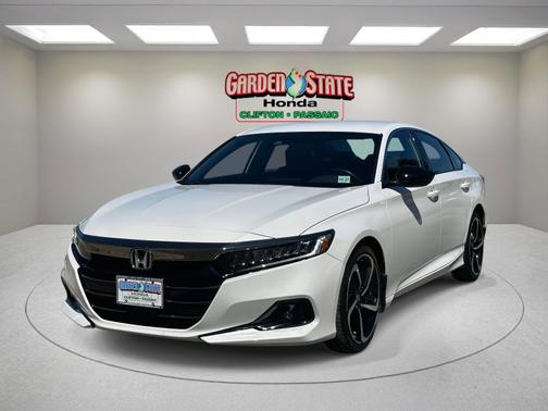 2022 Honda Accord 