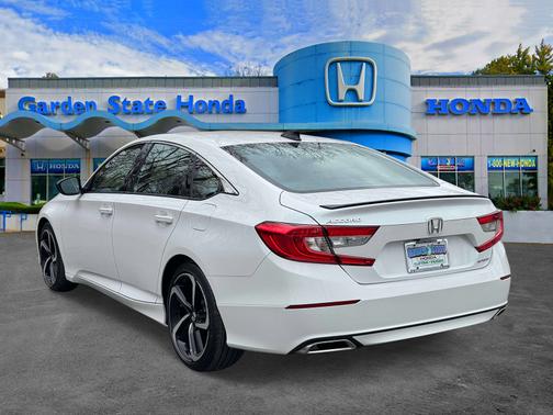 2022 Honda Accord 