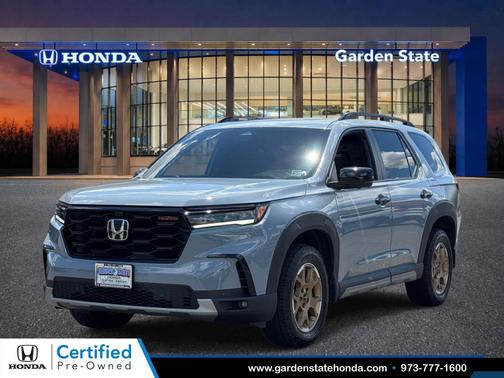 Sonic Gray Pearl 2024 Honda Pilot
