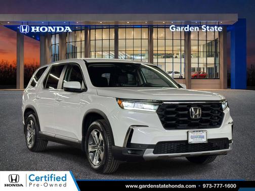 Platinum White Pearl 2024 Honda Pilot