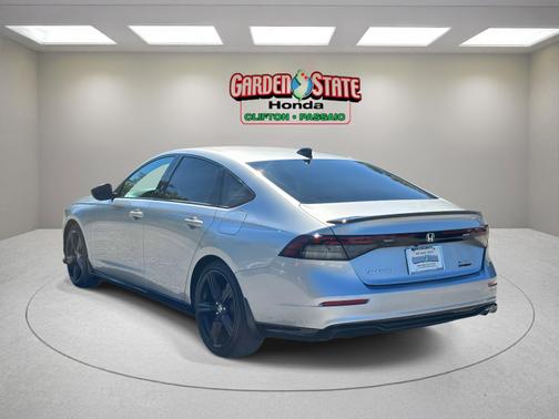 2024 Honda Accord Hybrid 