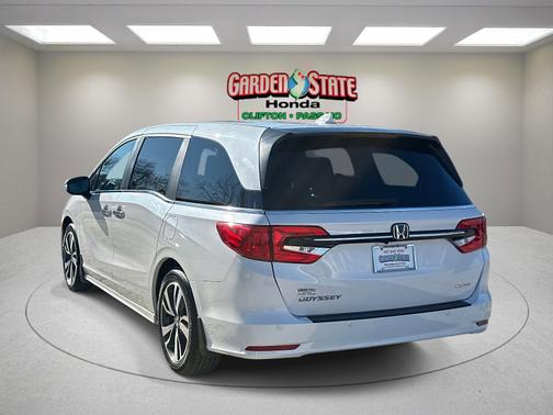 2024 Honda Odyssey 