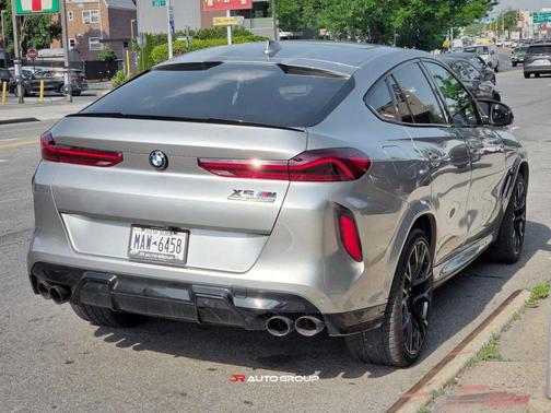 Donington Grey Metallic 2021 BMW X6 M Sport Utility 4D