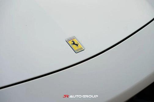 Bianco Avus 2015 Ferrari 458 Italia Base