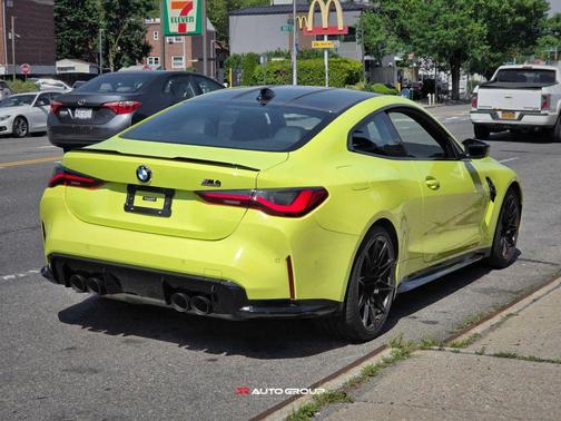 Sao Paulo Yellow 2021 BMW M4 Competition