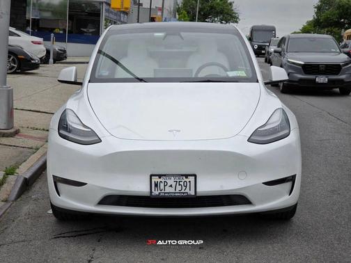 Pearl White Multi-Coat 2021 Tesla Model Y Long Range Dual Motor All-Wheel Drive