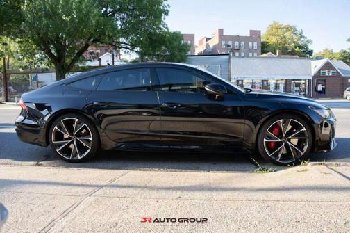 2021 Audi RS 7 4.0T