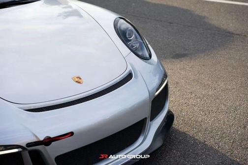 Rhodium Silver Metallic 2014 Porsche 911 GT3