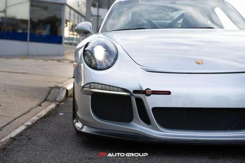Rhodium Silver Metallic 2014 Porsche 911 GT3