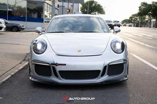 Rhodium Silver Metallic 2014 Porsche 911 GT3