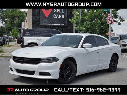 White Knuckle Clearcoat 2019 Dodge Charger SXT
