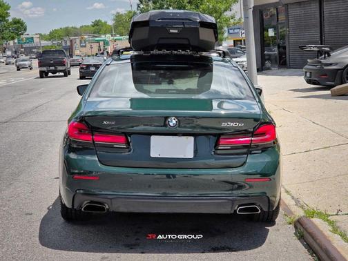 Carbon Black Metallic 2021 BMW 530e Base