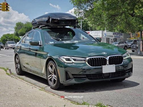 Carbon Black Metallic 2021 BMW 530e Base