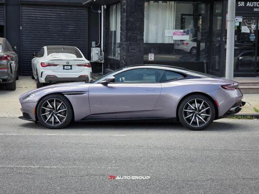 2017 Aston Martin DB11 Launch Edition