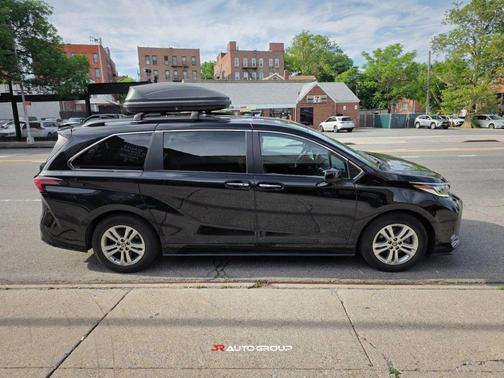 Midnight Black Metallic 2023 Toyota Sienna XSE 7 Passenger