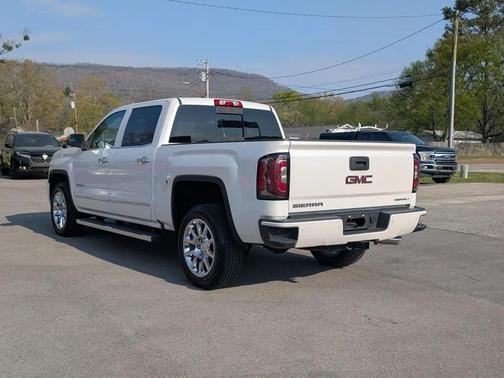 2018 GMC Sierra 1500 Denali