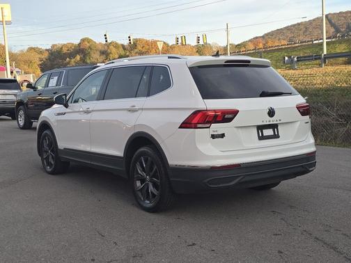 2022 Volkswagen Tiguan 2.0T SE 4MOTION