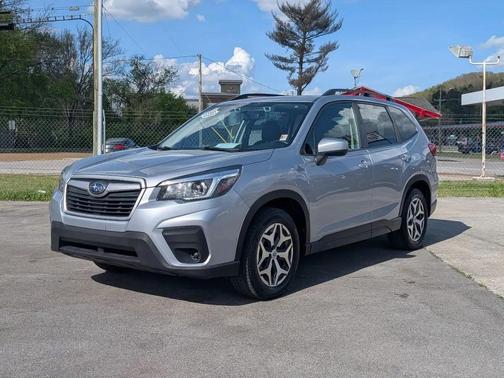 Ice Silver Metallic 2020 Subaru Forester Premium