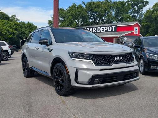 Wolf Gray 2022 Kia Sorento SX