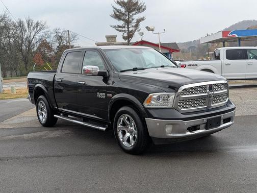 2015 RAM 1500 Laramie