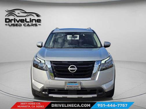 2025 Nissan Pathfinder SL 4WD