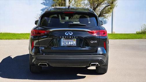 2021 INFINITI QX50 LUXE