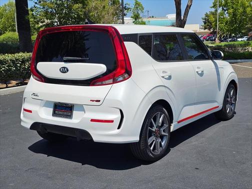 2021 Kia Soul GT-Line