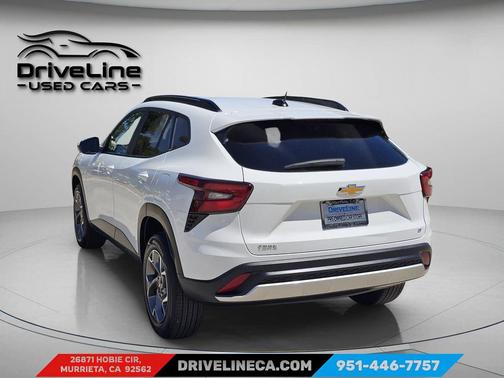 2025 Chevrolet Trax LT