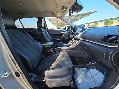 2024 Mitsubishi Eclipse Cross SEL