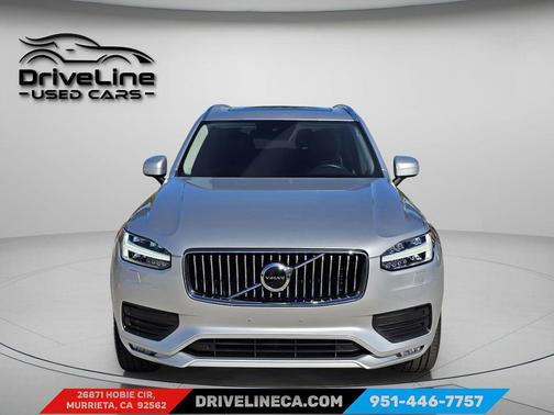 2021 Volvo XC90 T5 Momentum