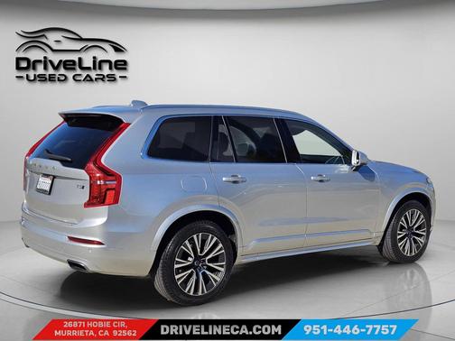 2021 Volvo XC90 T5 Momentum
