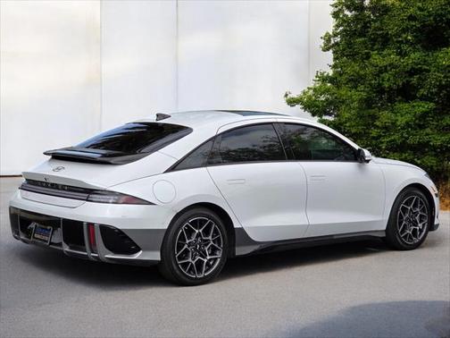 2023 Hyundai IONIQ 6 Limited
