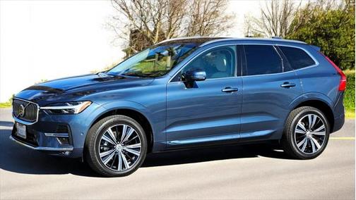 2022 Volvo XC60 B5 Inscription