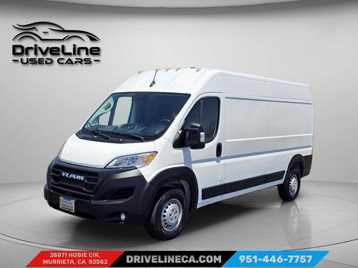 Bright White Clearcoat 2025 RAM ProMaster 2500 Tradesman