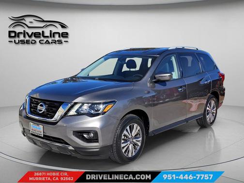 2019 Nissan Pathfinder SV