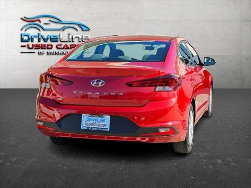 2019 Hyundai ELANTRA SE