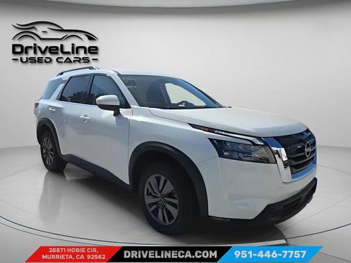 2025 Nissan Pathfinder SV FWD