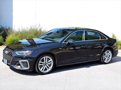 2023 Audi A4 45 S line Premium Plus