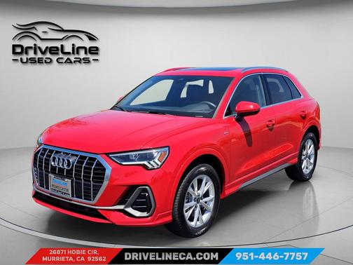 Progressive Red Metallic 2025 Audi Q3 Premium 45 TFSI S line quattro Tiptronic