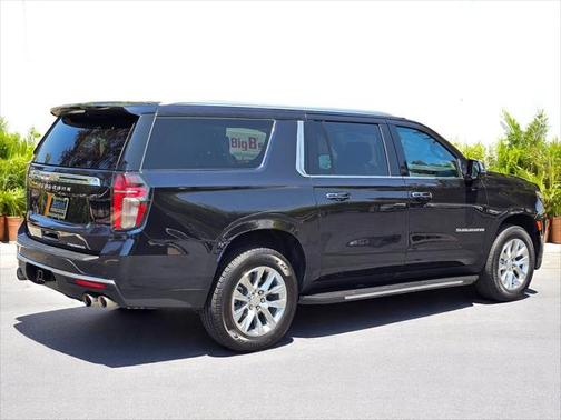 2023 Chevrolet Suburban Premier