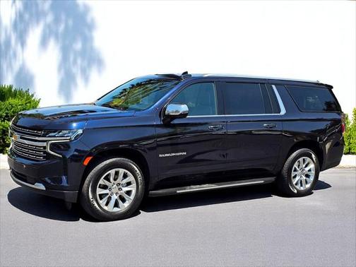 2023 Chevrolet Suburban Premier