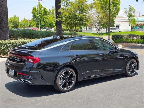 2024 Kia K5 GT-Line