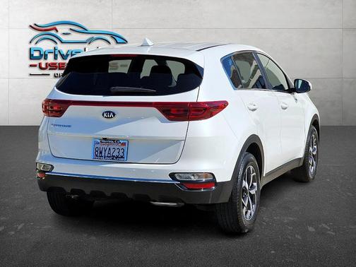 2022 Kia Sportage LX