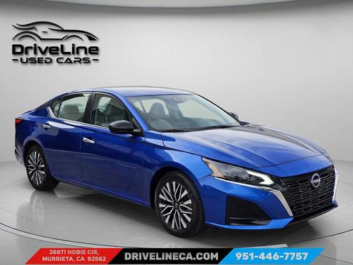 2025 Nissan Altima SV FWD