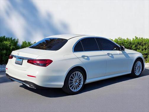 2022 Mercedes-Benz E-Class RWD Sedan