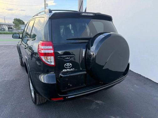 2011 Toyota RAV4 Limited