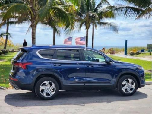 2021 Hyundai SANTA FE SE