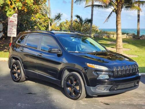 2017 Jeep Cherokee Sport